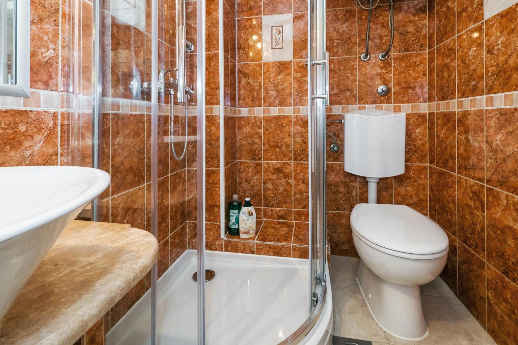 Relaxing 2Bd Apartment, Ground Floor - Walk To Old Town Split Kültér fotó